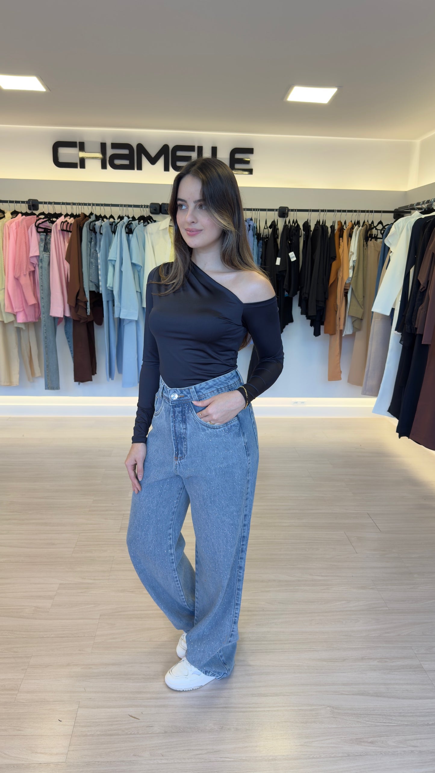 Blusa Poliamida Assimétrica