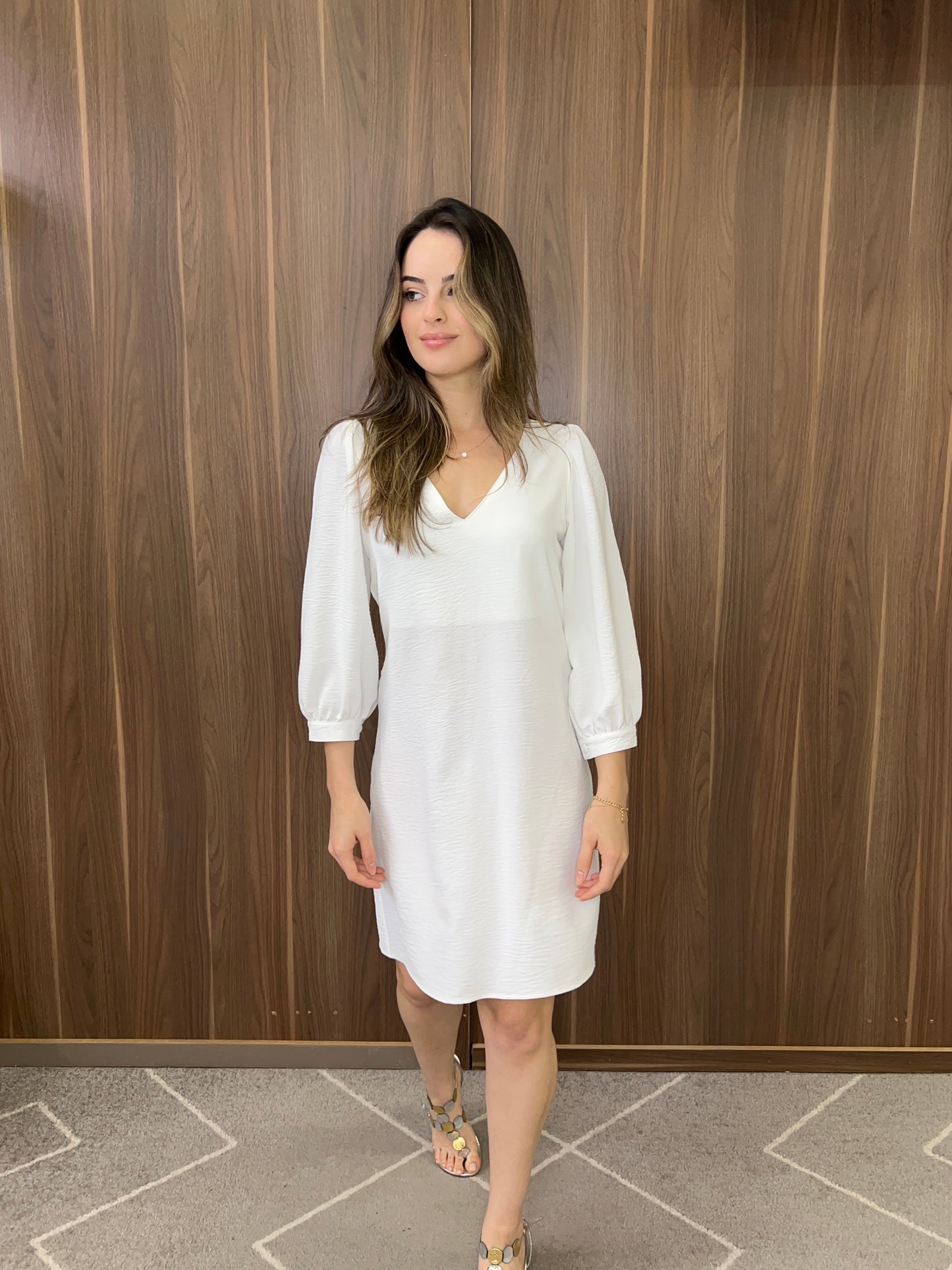 Vestido decote V