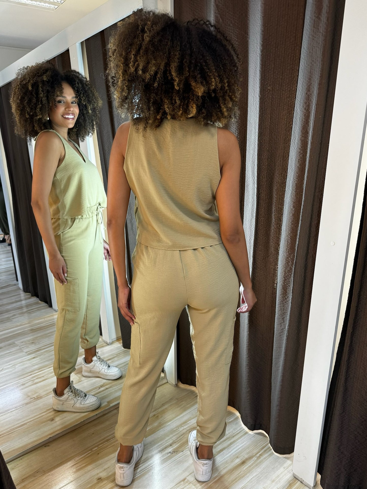 Calça Jogging Bolsos