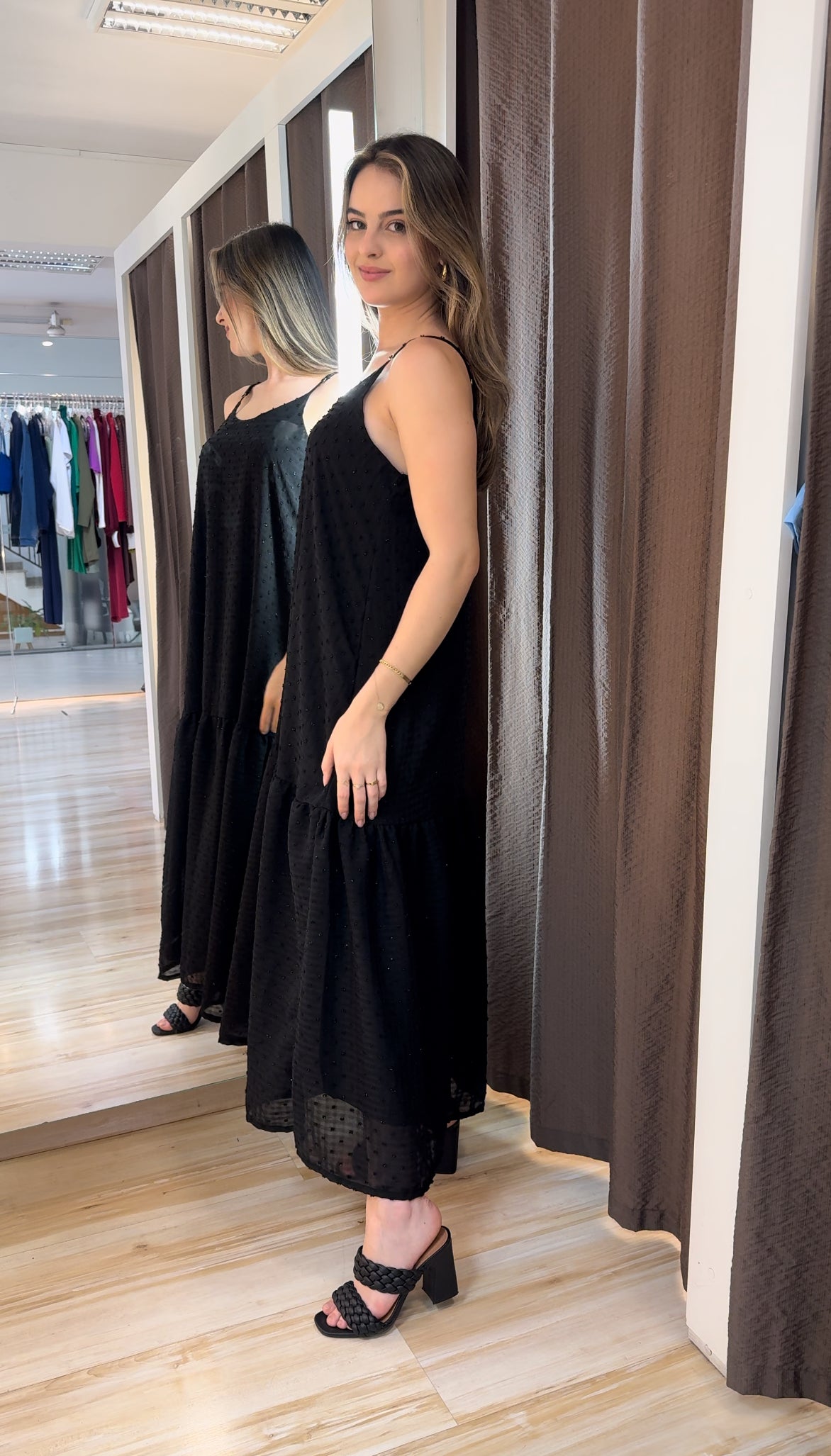 Vestido Midi Chiffon