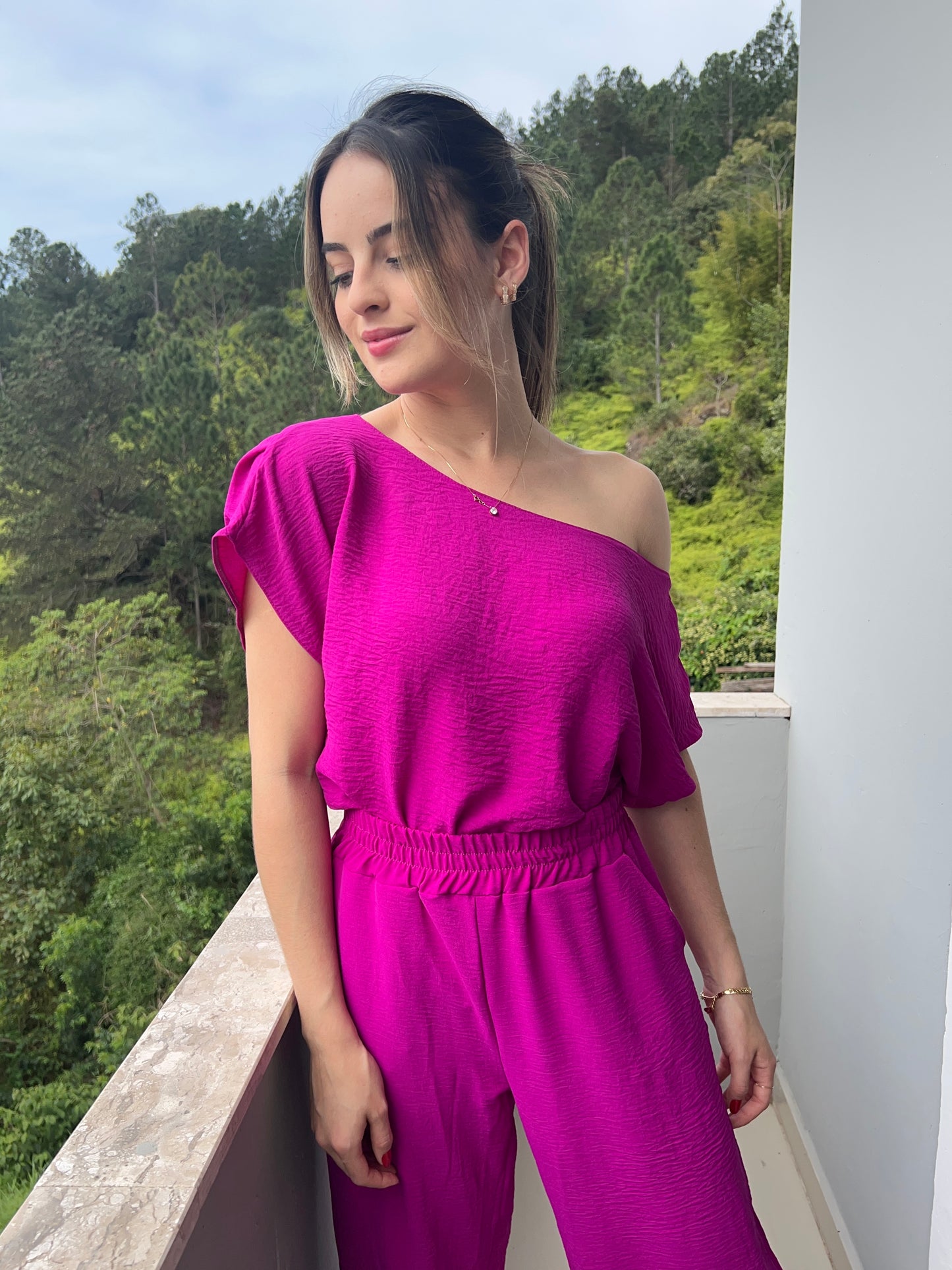 Blusa flow detalhe ombro