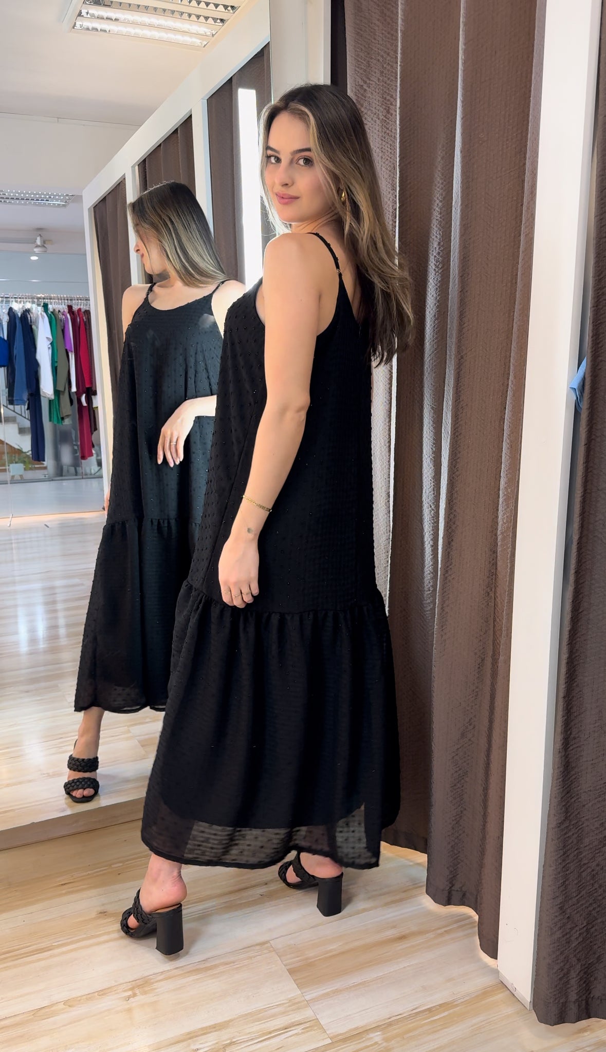 Vestido Midi Chiffon