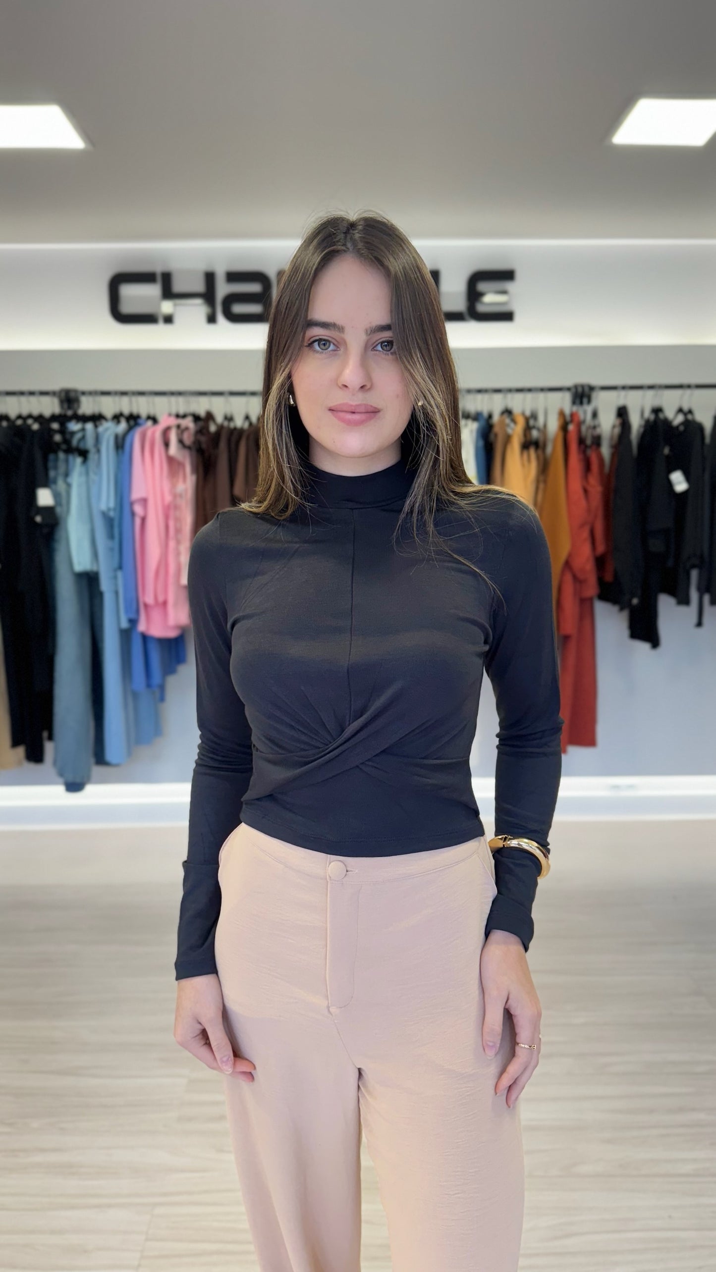 Cropped Manga Longa