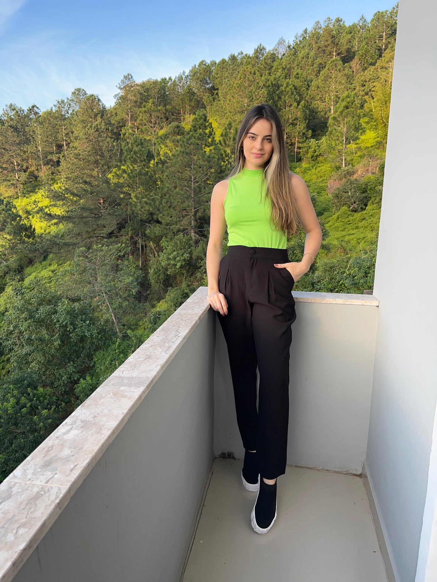 Calça jogging com prega