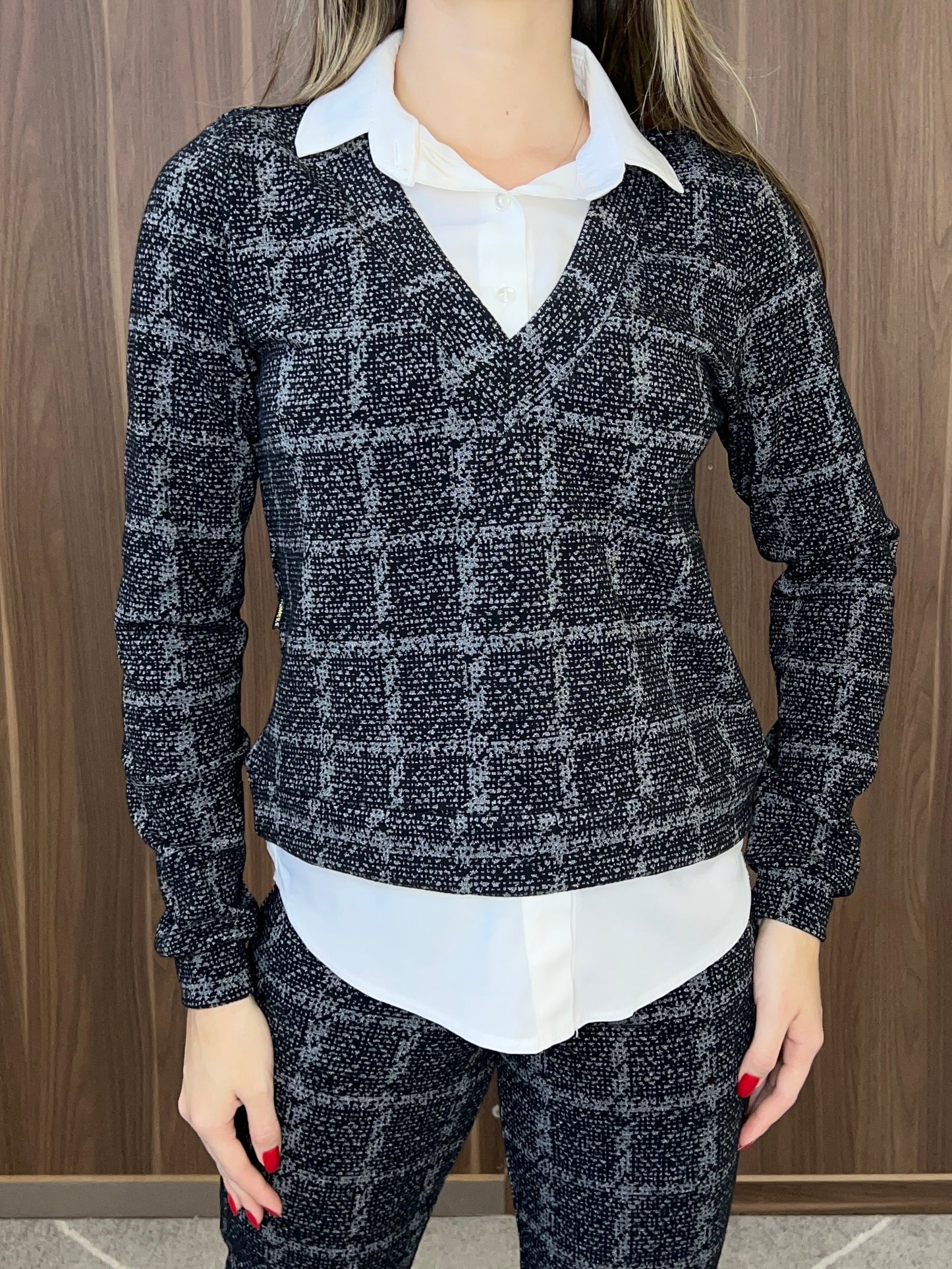 Blusa sobreposição