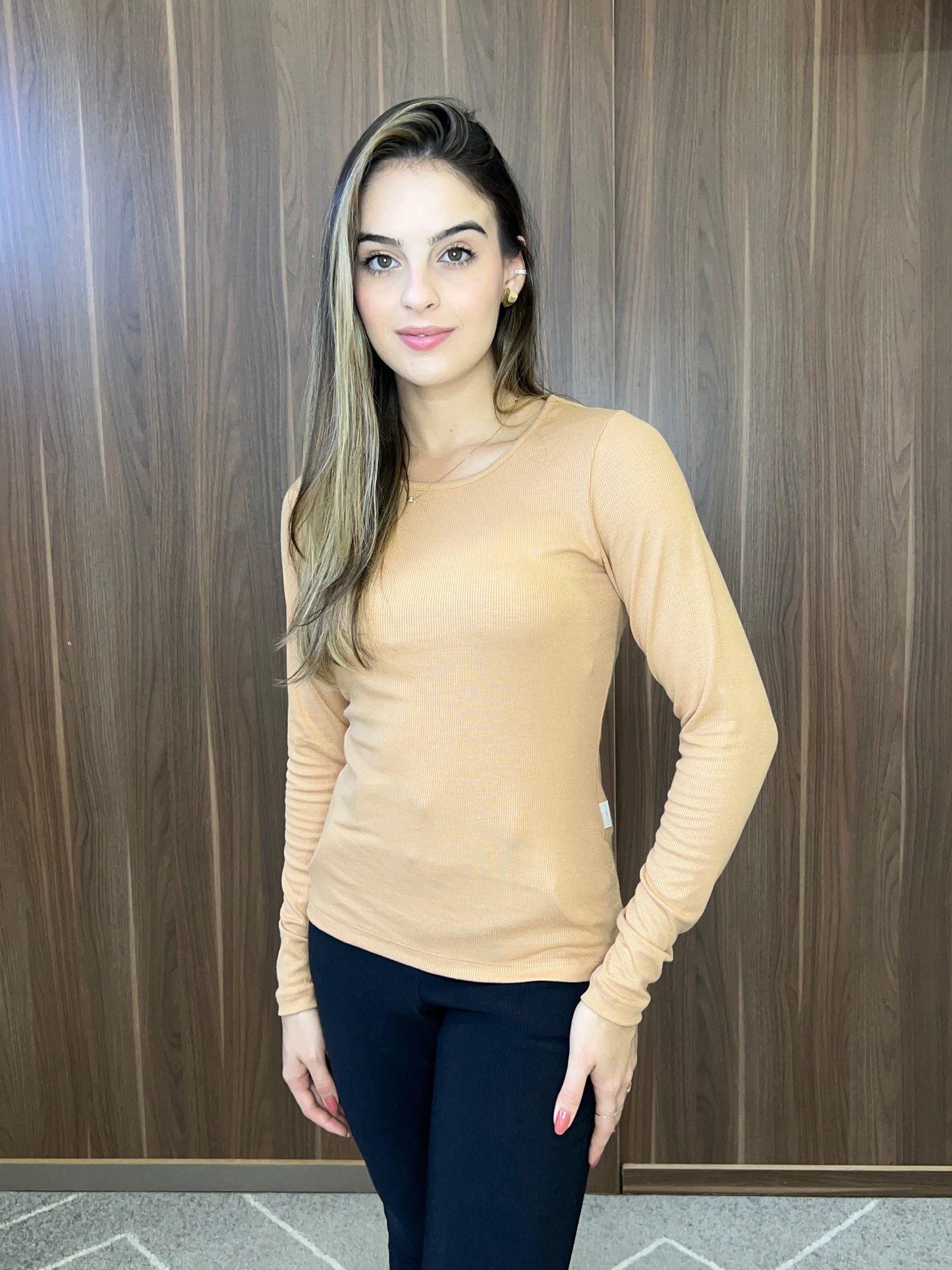 Blusa ribana básica