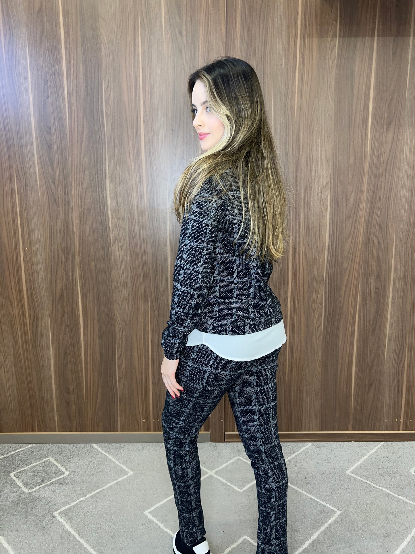 Blusa sobreposição