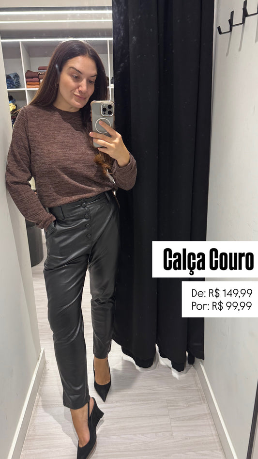 Calça Couro Botões