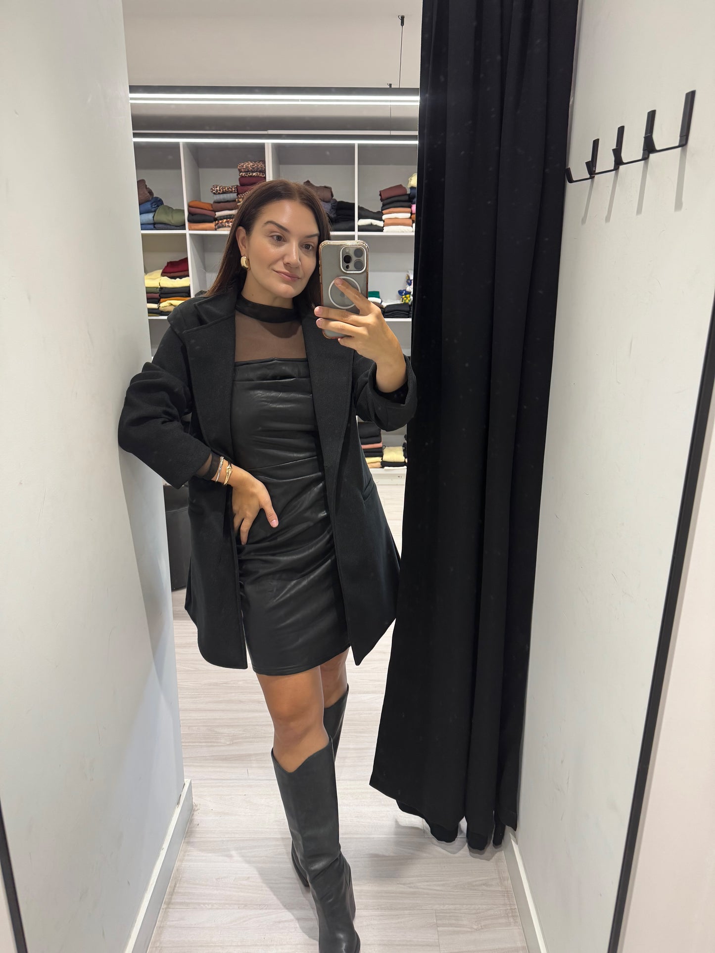 Vestido Feminino Couro Fake  Elegante