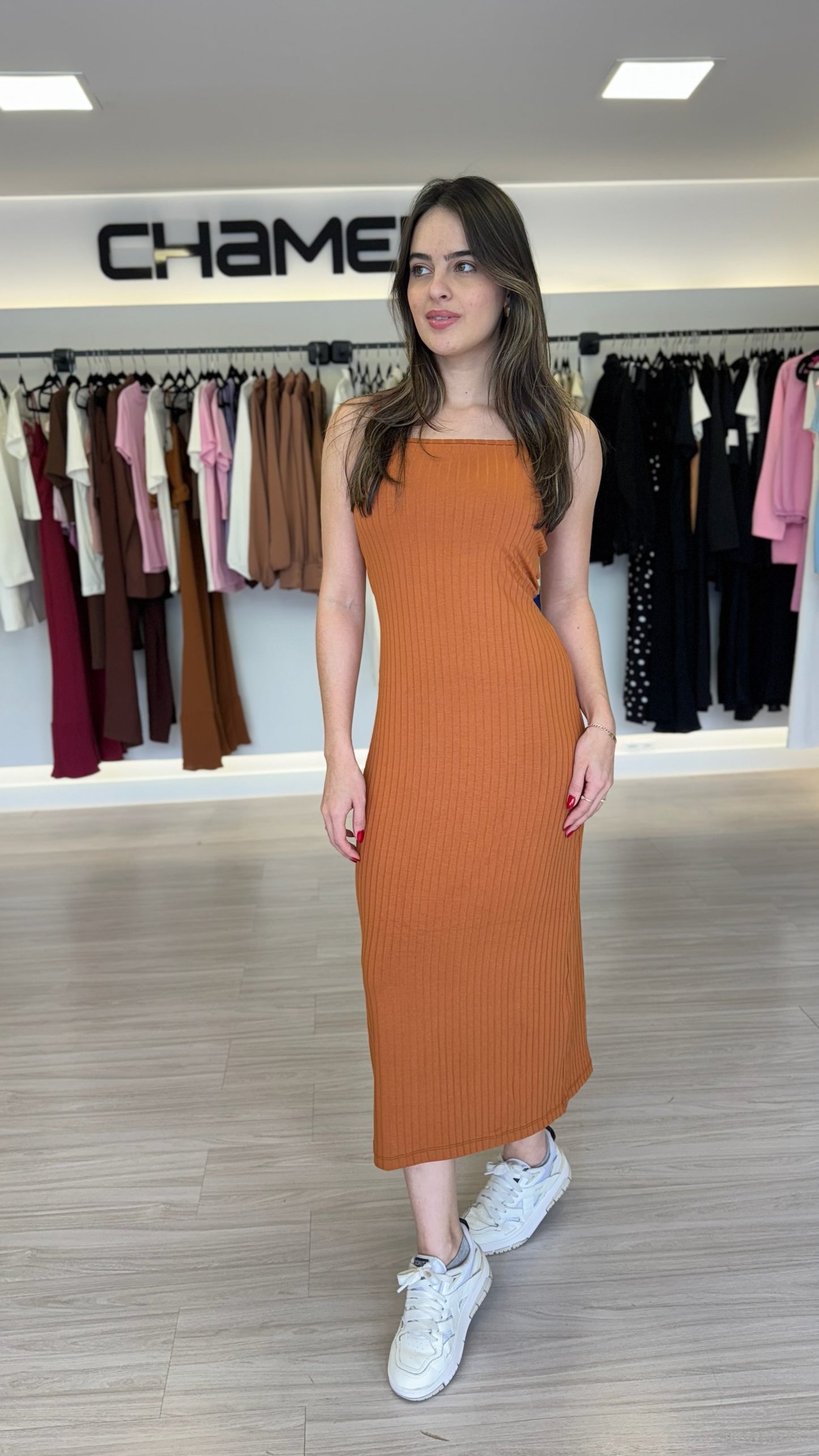Vestido Midi Canelado