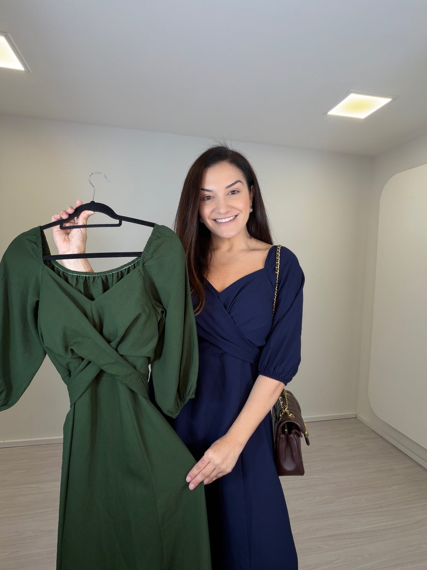Vestido com Bojo manga 3/4