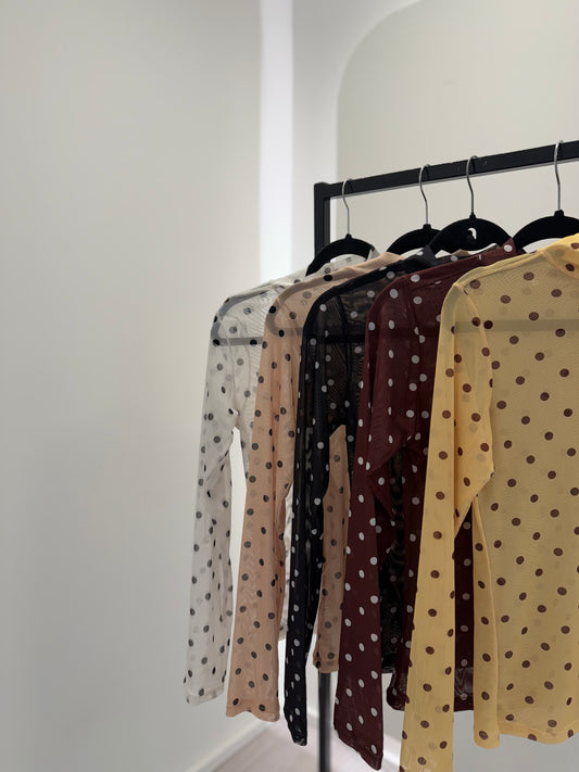 Blusa de Tule Poá