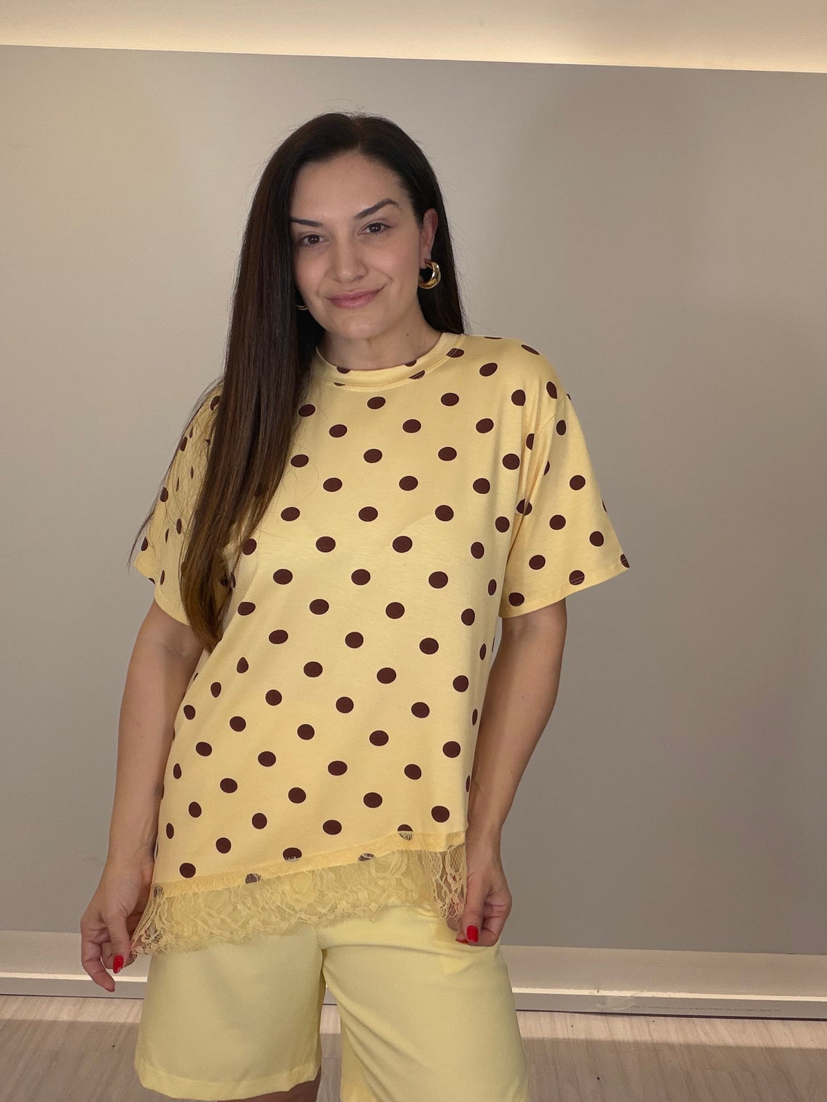 Blusa Poá com Barra de Renda