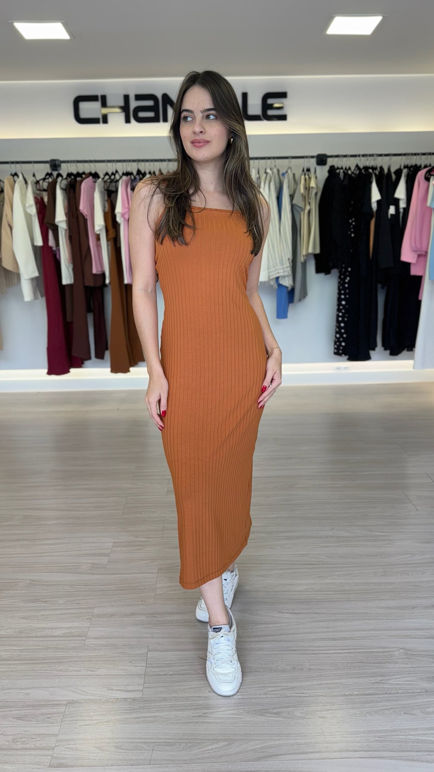 Vestido Midi Canelado