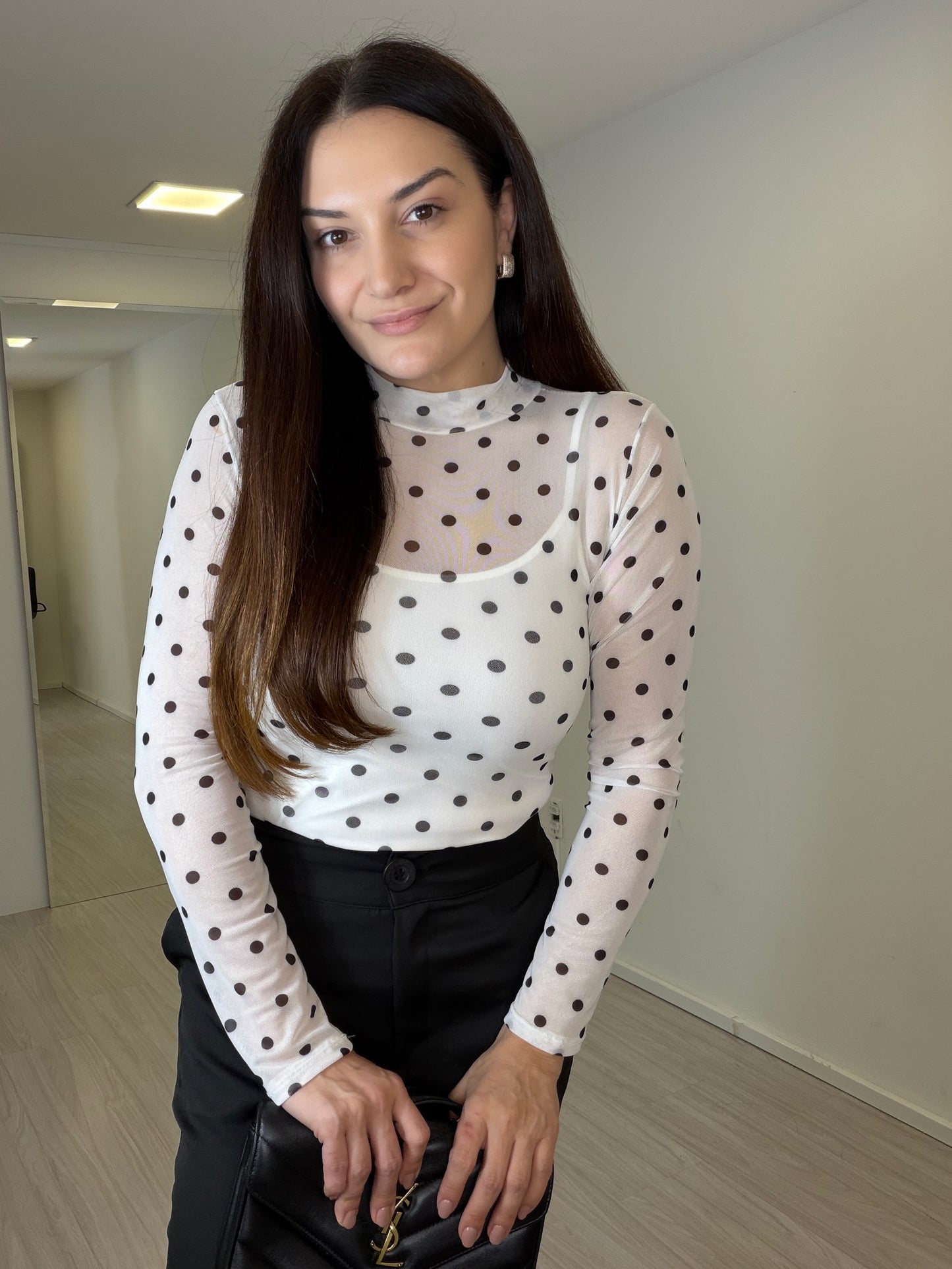 Blusa de Tule Poá
